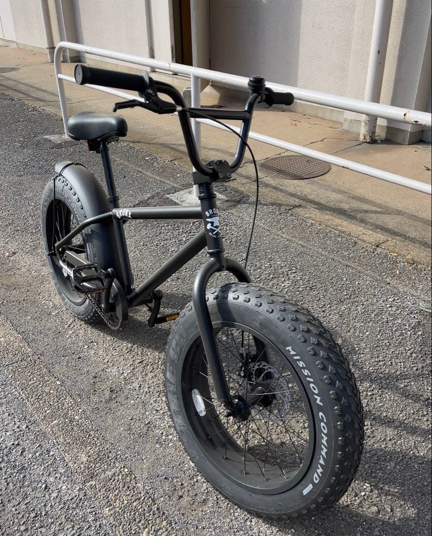 【引取限定】 BRONX ブロンクス マットブラック ファットバイク 自転車