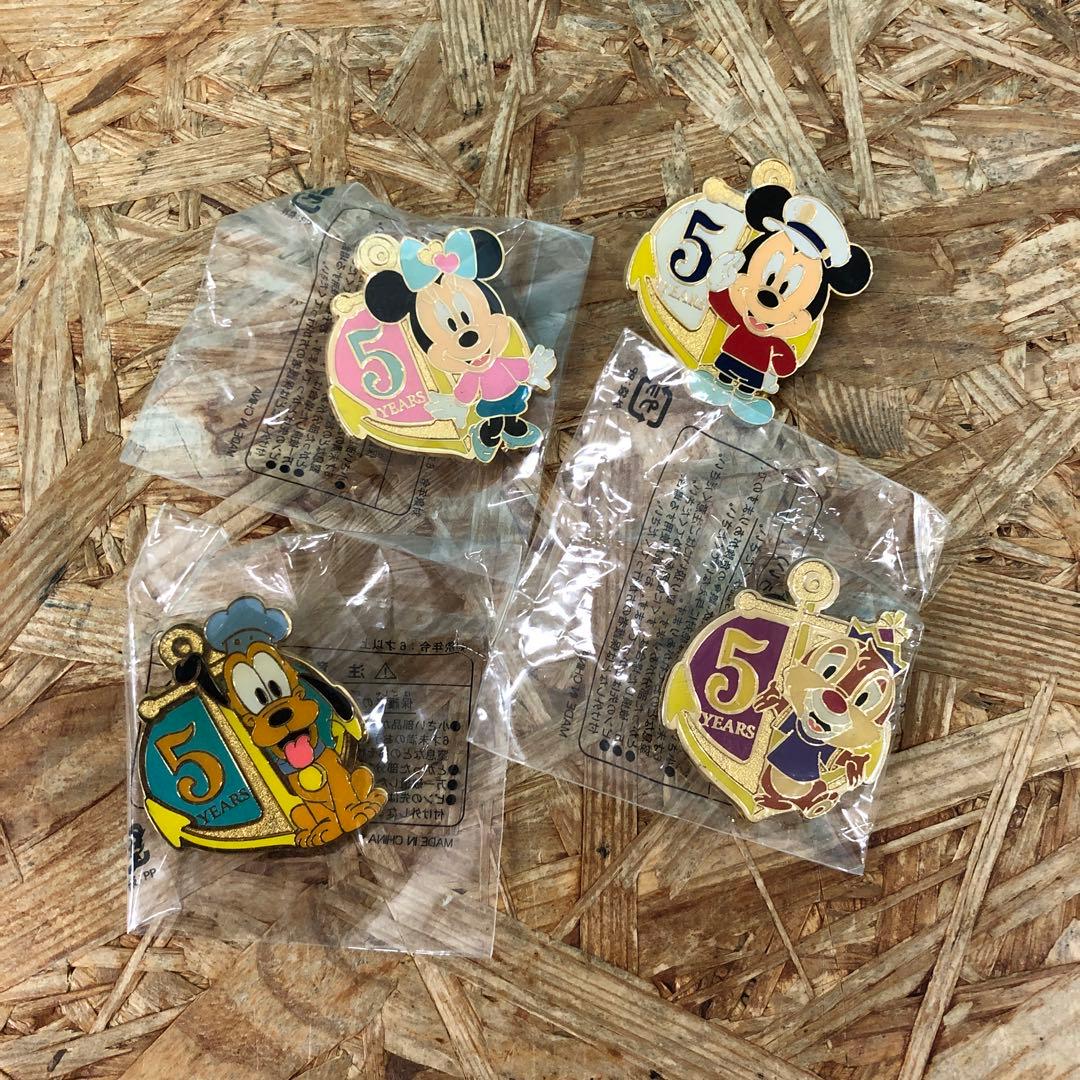 M4440 ディズニー 記念 ピンバッチ まとめ売り
