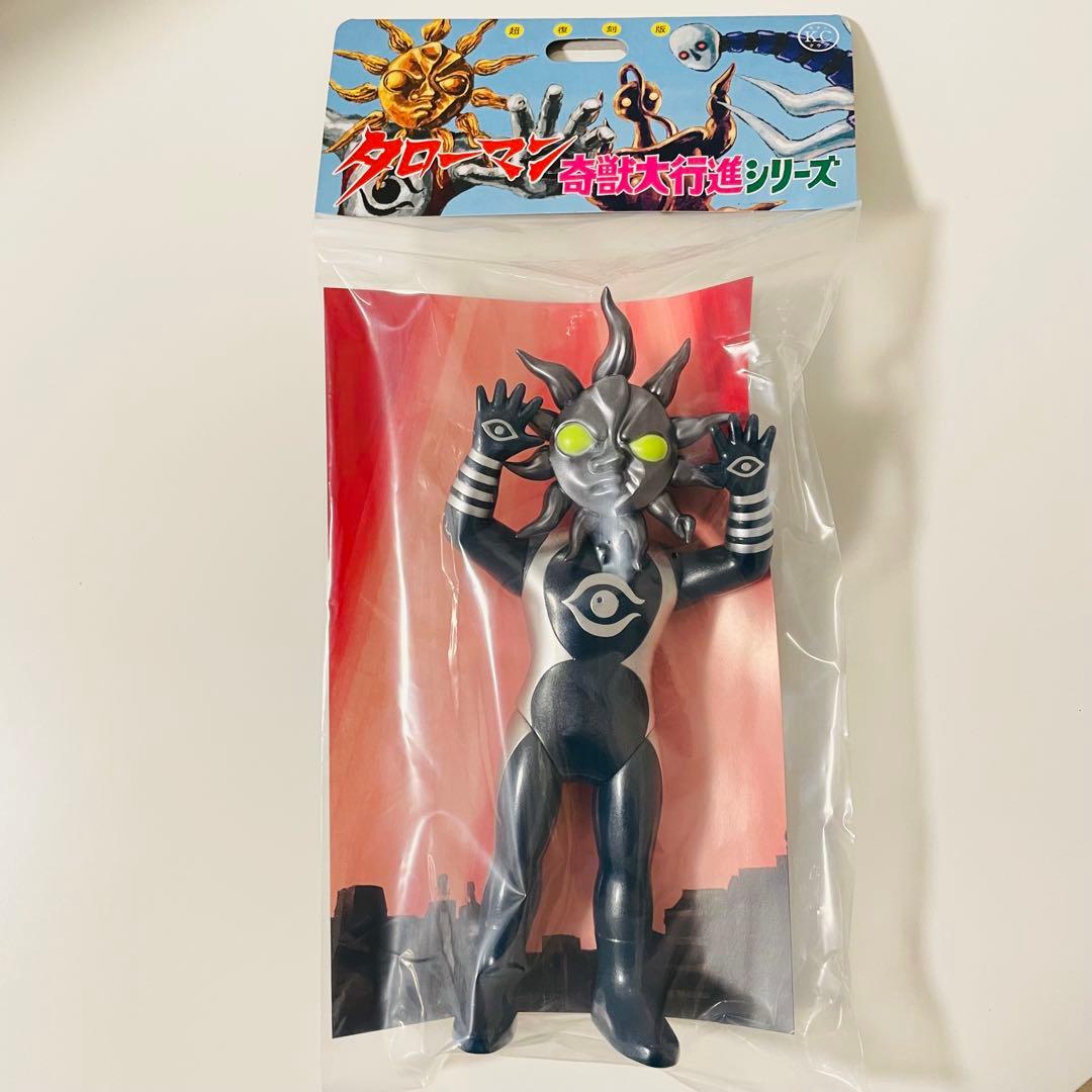 【未開封】超復刻版ブラックタローマン ソフビ