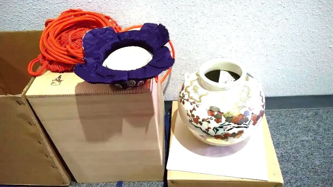 茶道具、飾壺、仁清写、月に梅、陶六作、まお8番