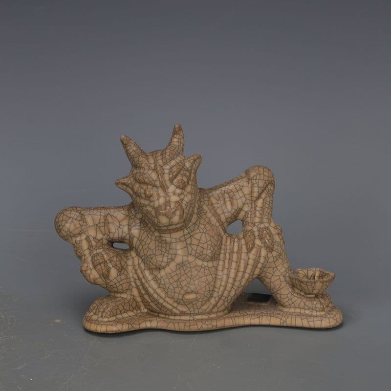 哥窯金糸鉄線神獣熊尊  置物  工芸品  美術品