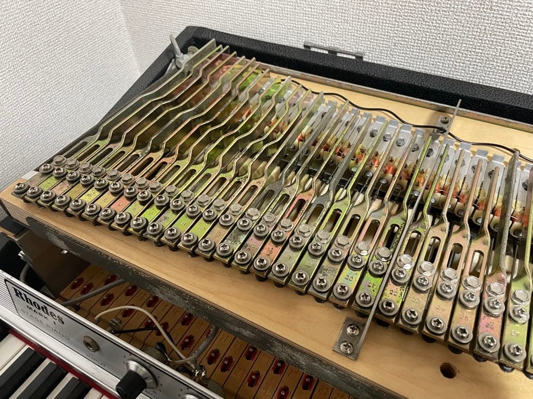 【稀少＊引き取り必須】Rhodes Mark I STAGE 73鍵