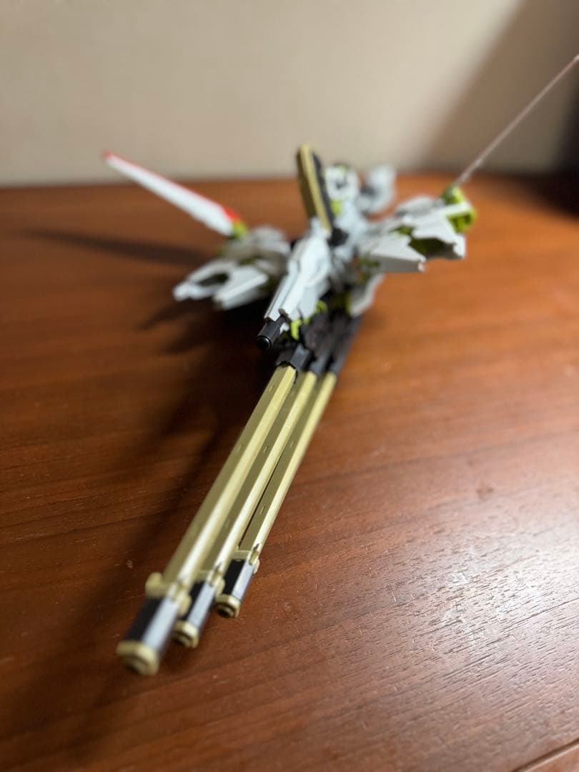 HG デスティニーガンダムSpec-2+ゼウスシルエット組立済み