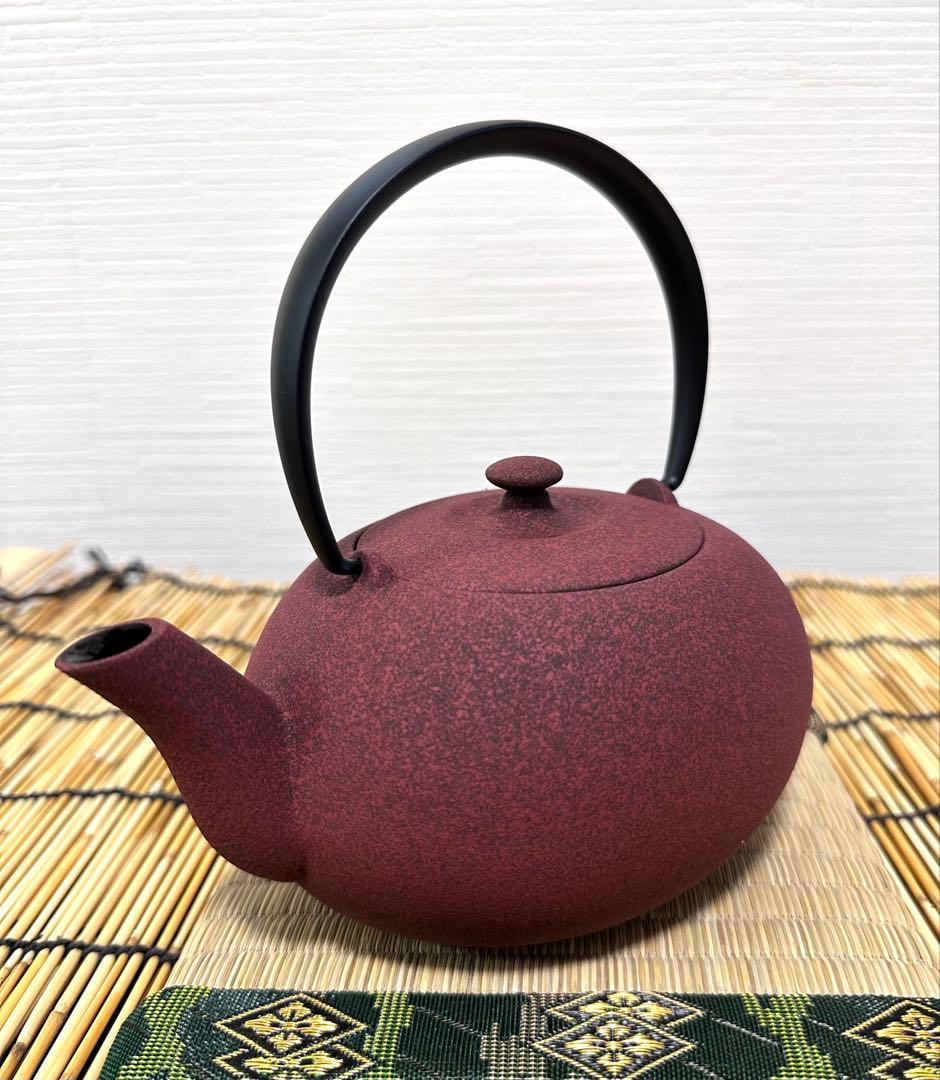 菊地保寿堂　奥山清行デザイン　ティーポット ふくＳ　南部鉄瓶　南部鉄器