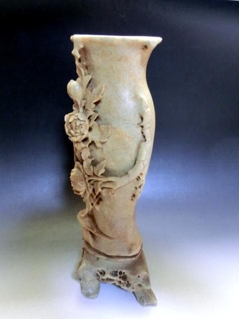 花瓶●寿山石 石彫り 花器 手掘り 花唐草 鳥 土物 古玩 唐物 時代物 骨董品