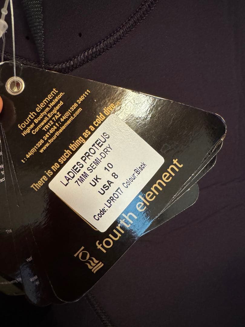 新品 Fourthelement フォースエレメント 7mmウェットスーツ