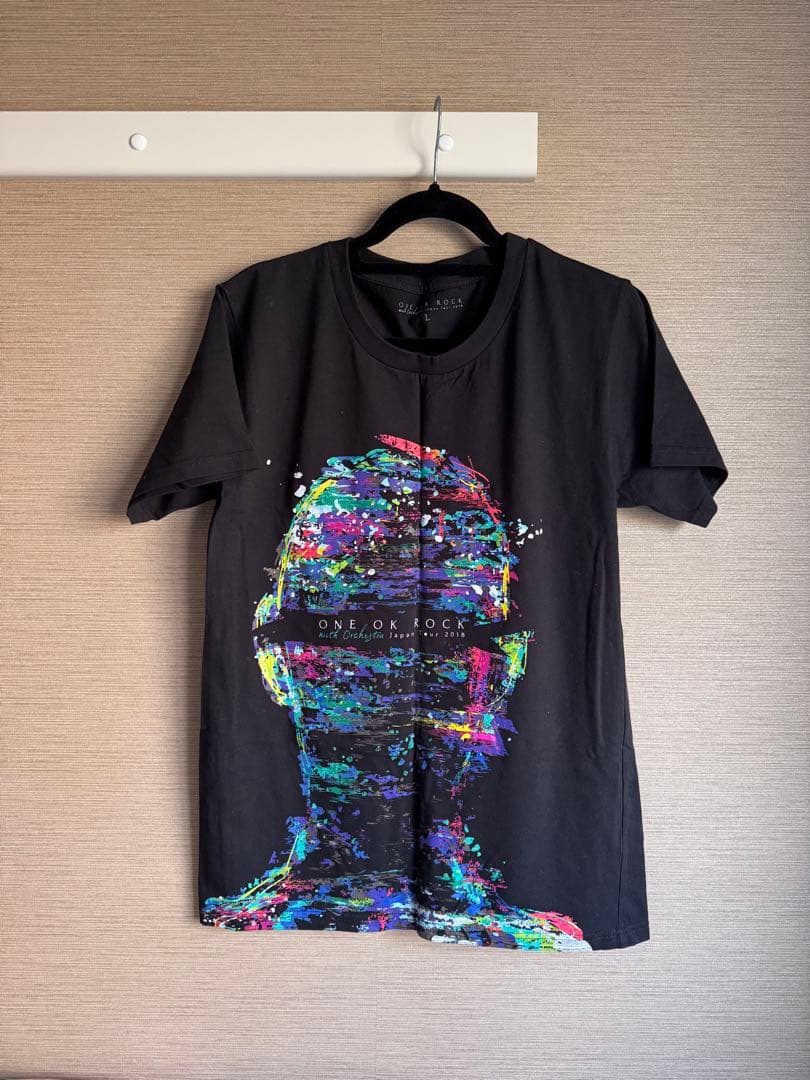 ONE OK ROCK LIVE Tシャツ、マフラータオル