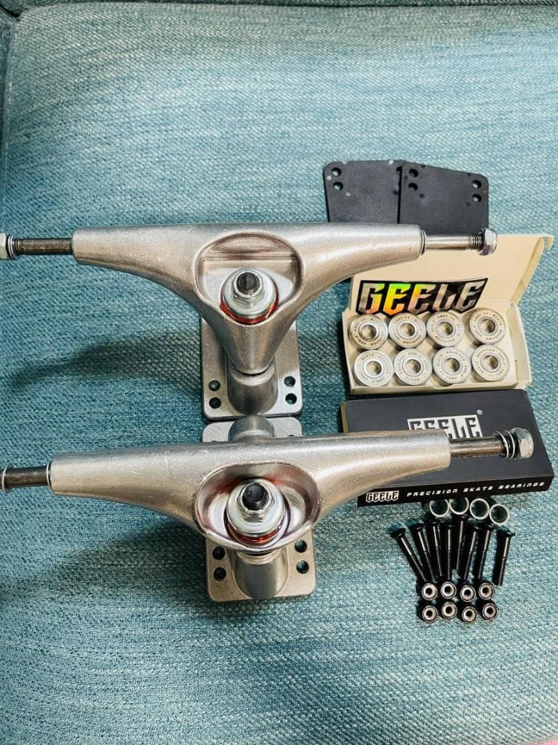 サーフスケート　　足回りセット　CARVER　カーバー　CX4同機能トラック