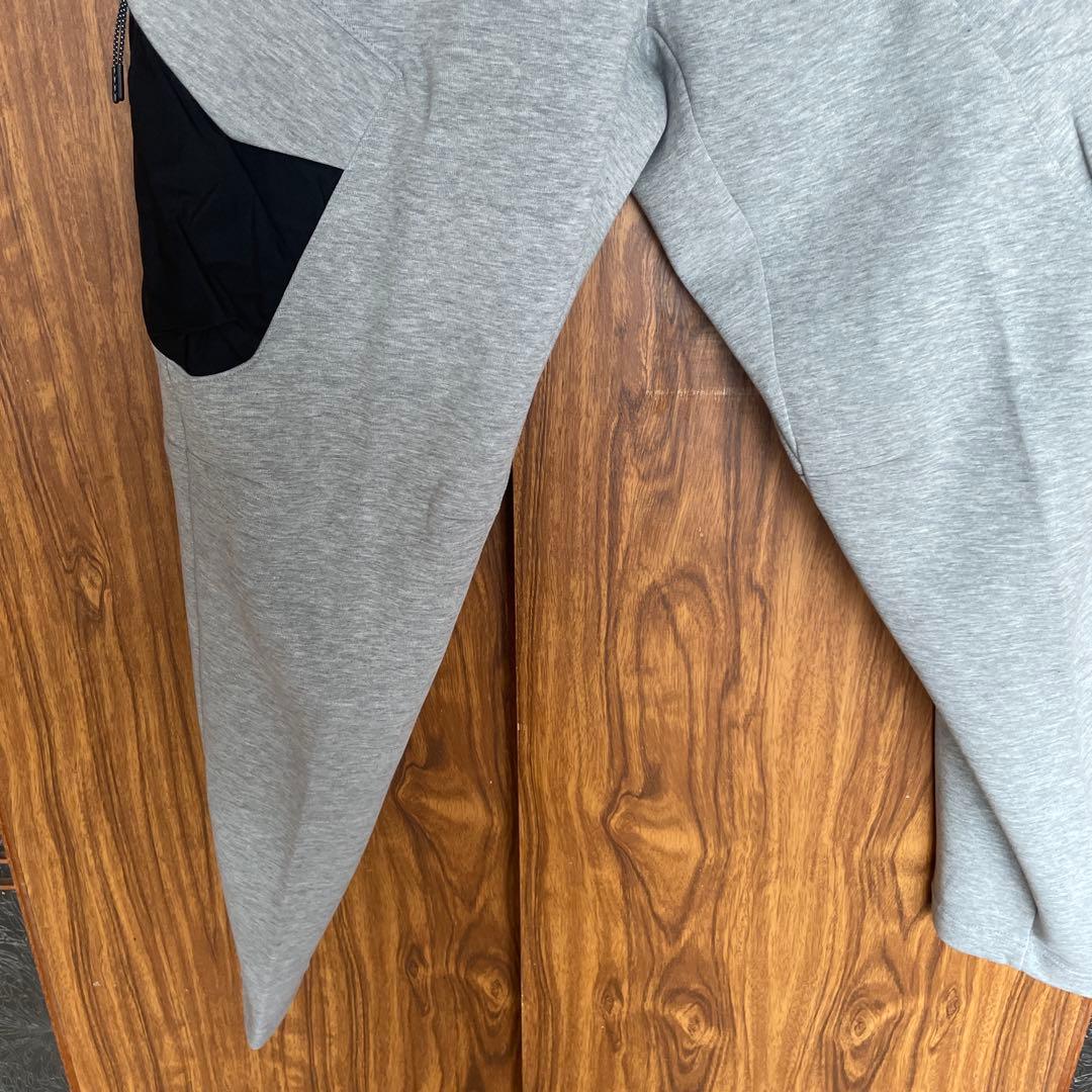 NIKE メンズ　テックフリースジョガーパンツ　 スウェットパンツ