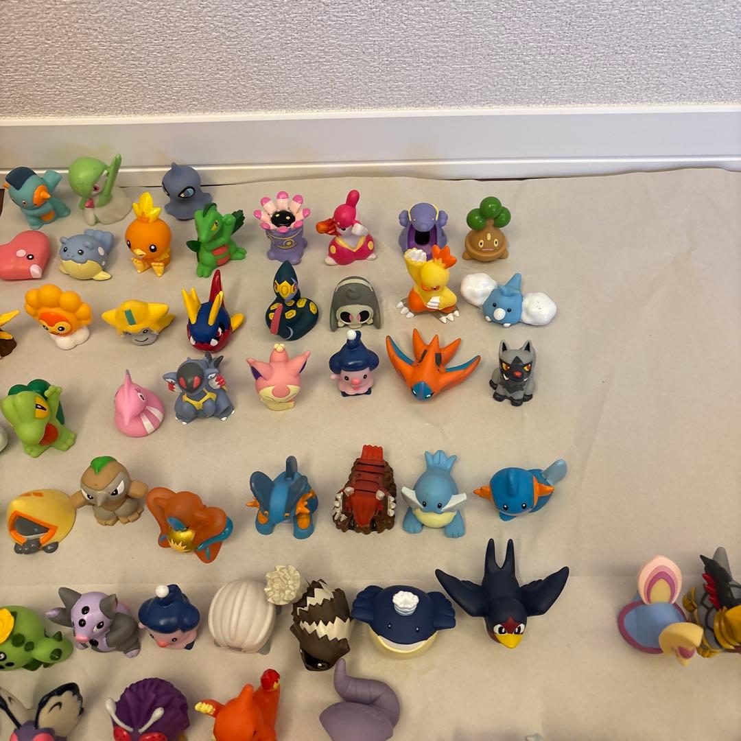 ポケモン　指人形　まとめ売り　150体ほど