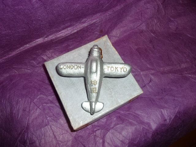 戦前 航空機型土鈴神風(超珍品)「 TOKYOーLONDON 記録飛行」趣味の会