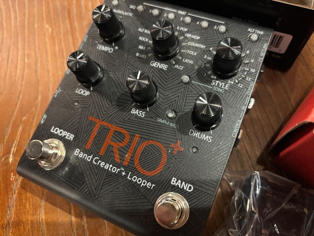 ギター DIGITECH - TRIO+ / Band Creator+ Looper