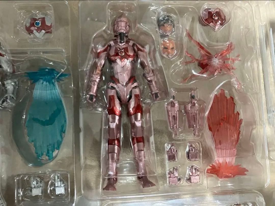 SHフィギュアーツ　アニメウルトラマンセット