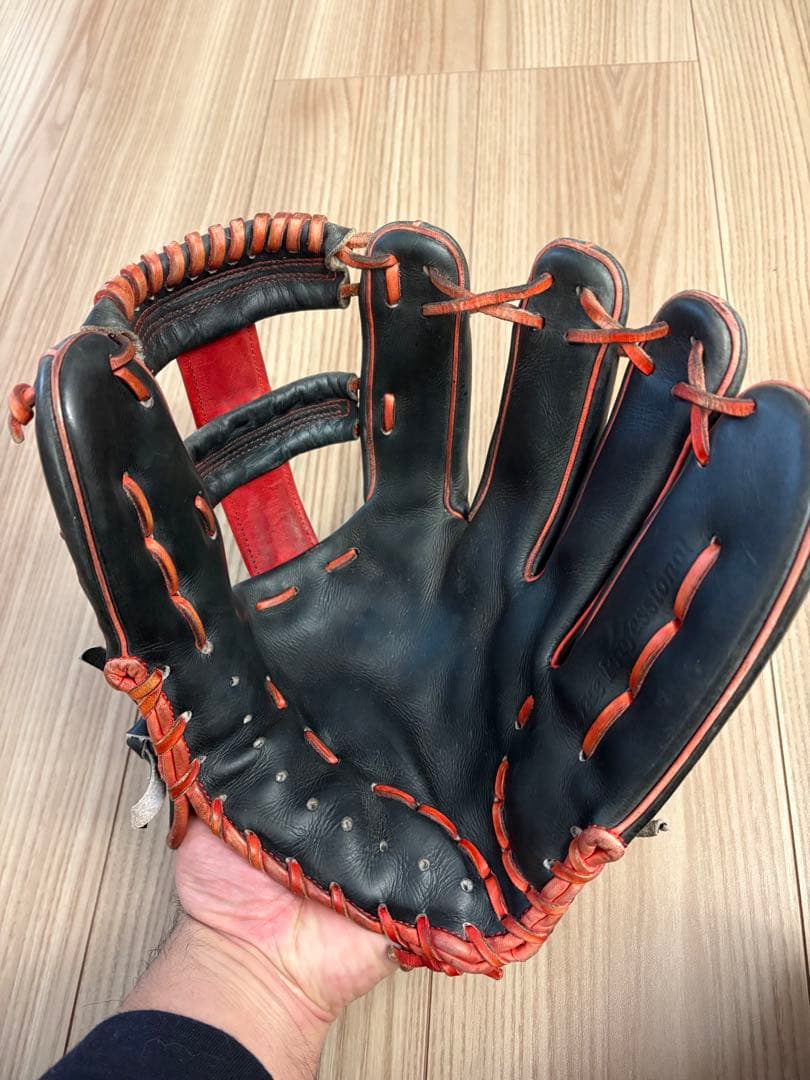 硬式グローブ 内野手用