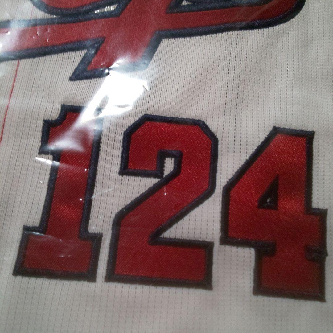 カープ佐藤啓介選手背番号124！ホームハイクオリティーユニフォーム！Sサイズ！