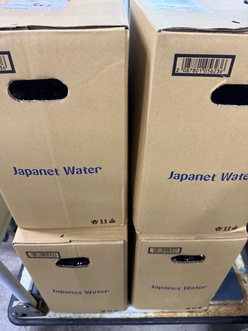 名古屋よりJapanet Water ウォーターサーバー 富士山天然水 4ケース