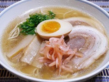 大特￥11000　１食分￥92　　九州博多の超定番 　醤油豚骨味 棒ラーメン