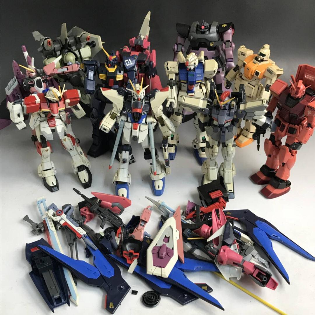 ガンプラ プラモデル 完成品 ガンダム 11体 部品 パーツ 機動戦士