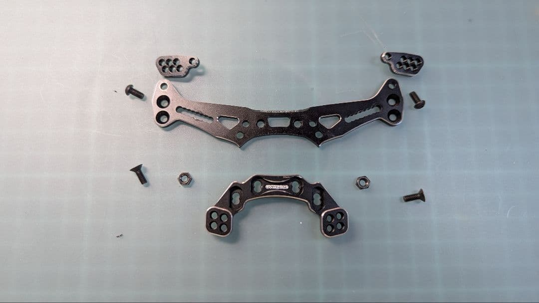 オーバードーズガルムesリアショックタワー　アッパーアームマウントセット