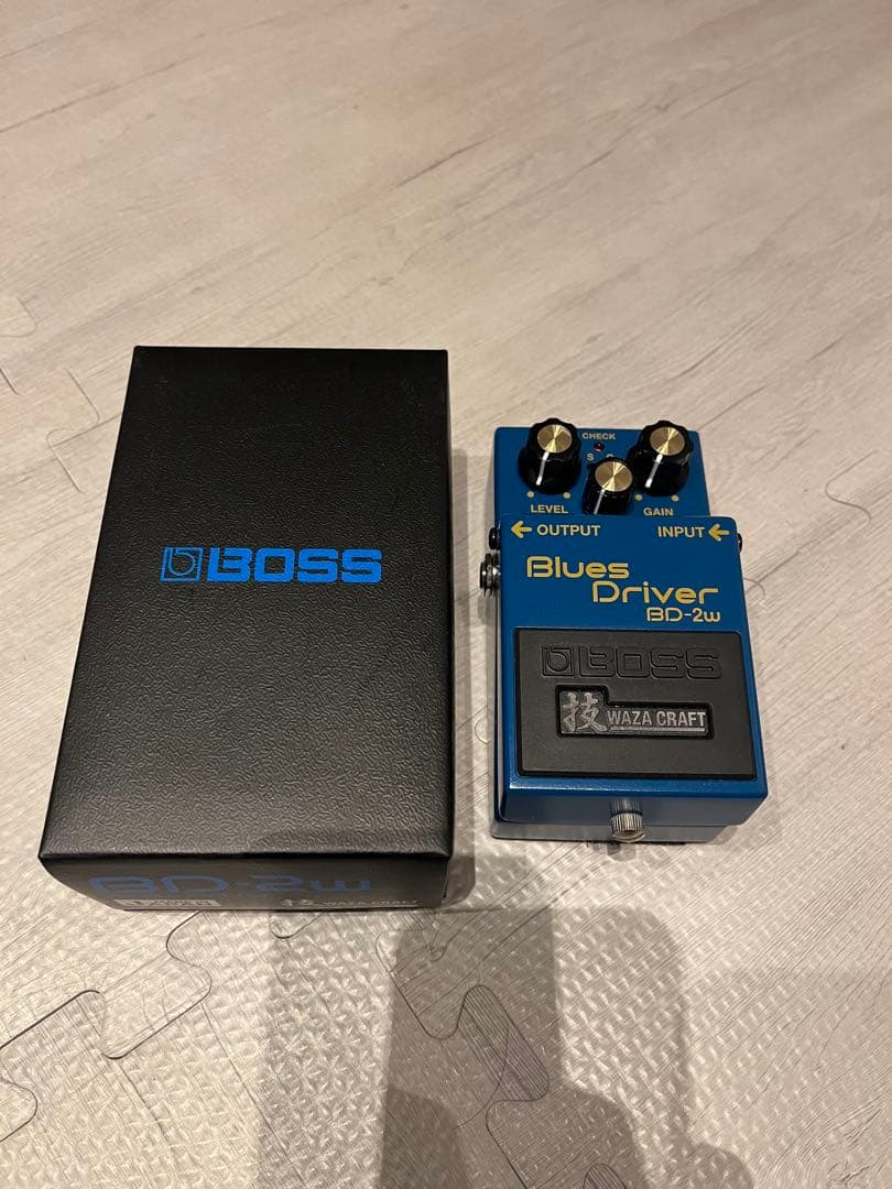 BOSS Blues D BD-2W 箱付き　保証書付き