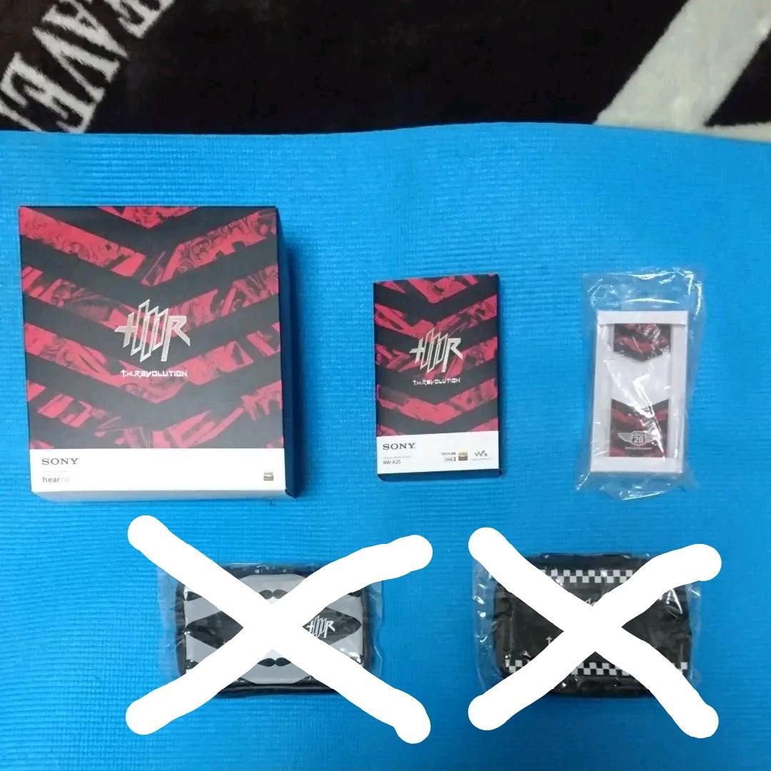 T.M.Revolution ウォークマン ヘッドホン 完全新品未使用 赤