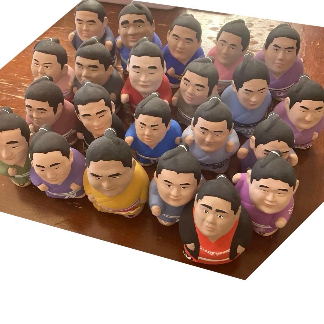 相撲　陶器人形　22体