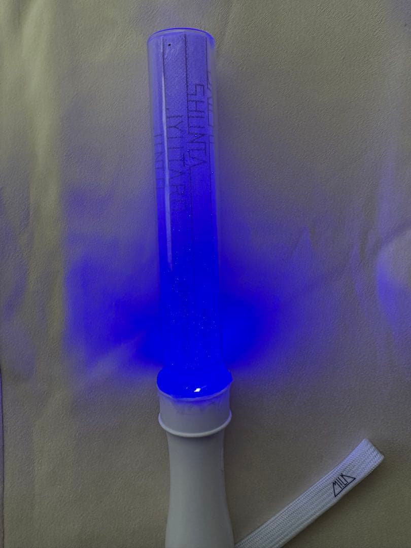 M!LK ペンライト（訳あり）