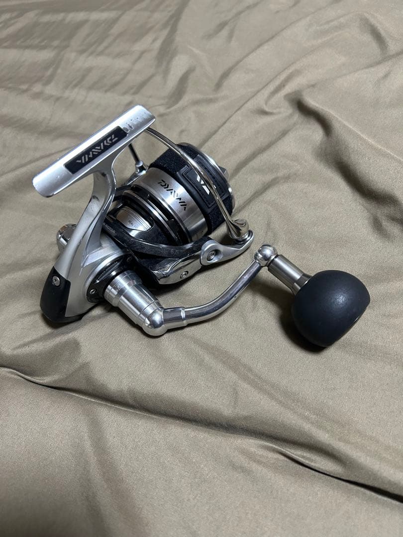 ダイワ　キャタリナ4500 替スプールつき