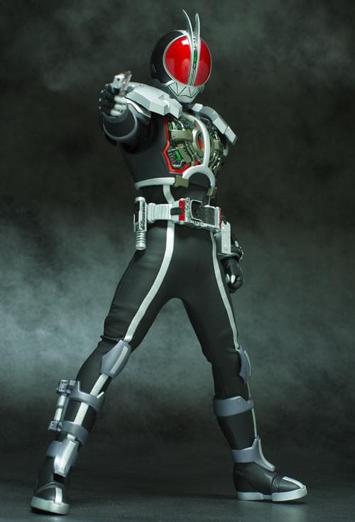 新品 未開封 RAH DX 仮面ライダーファイズ アクセルフォーム No.504