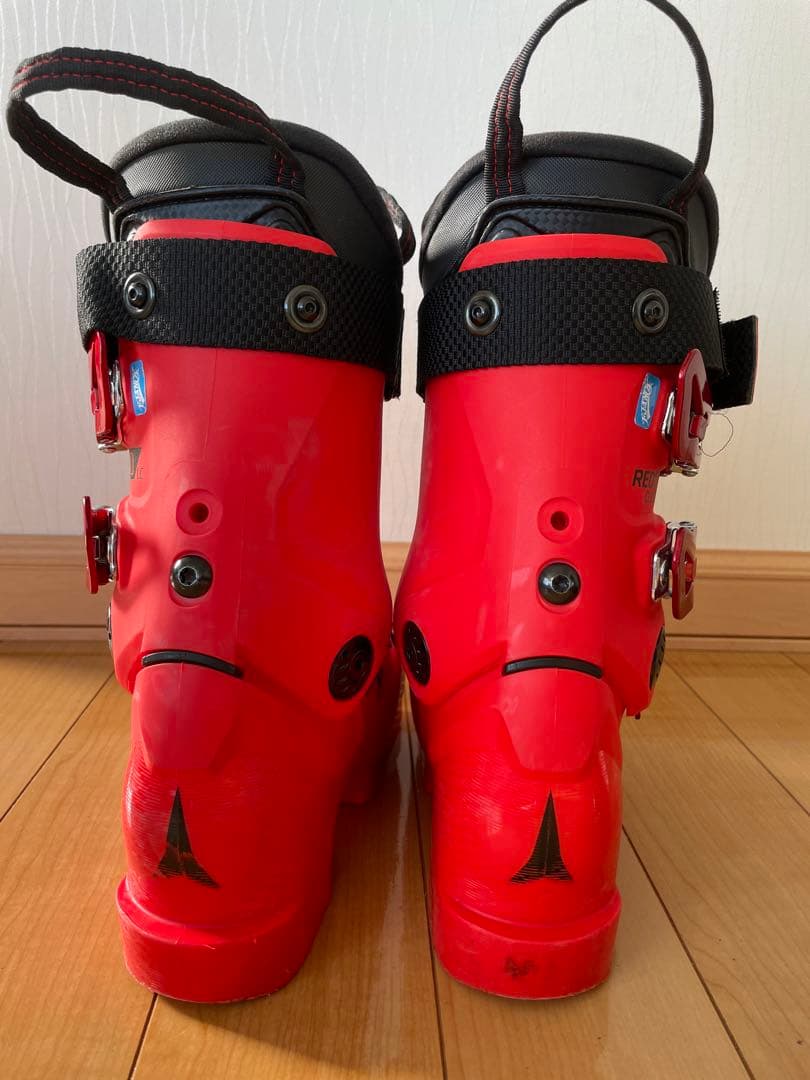 アトミック レッドスター