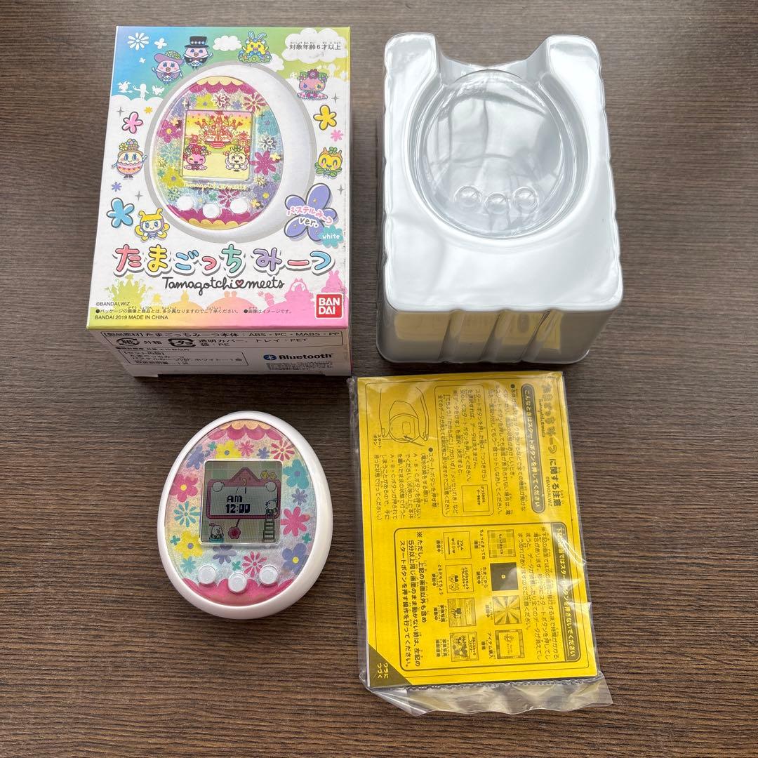 たまごっちみーつ　パステル　ホワイト