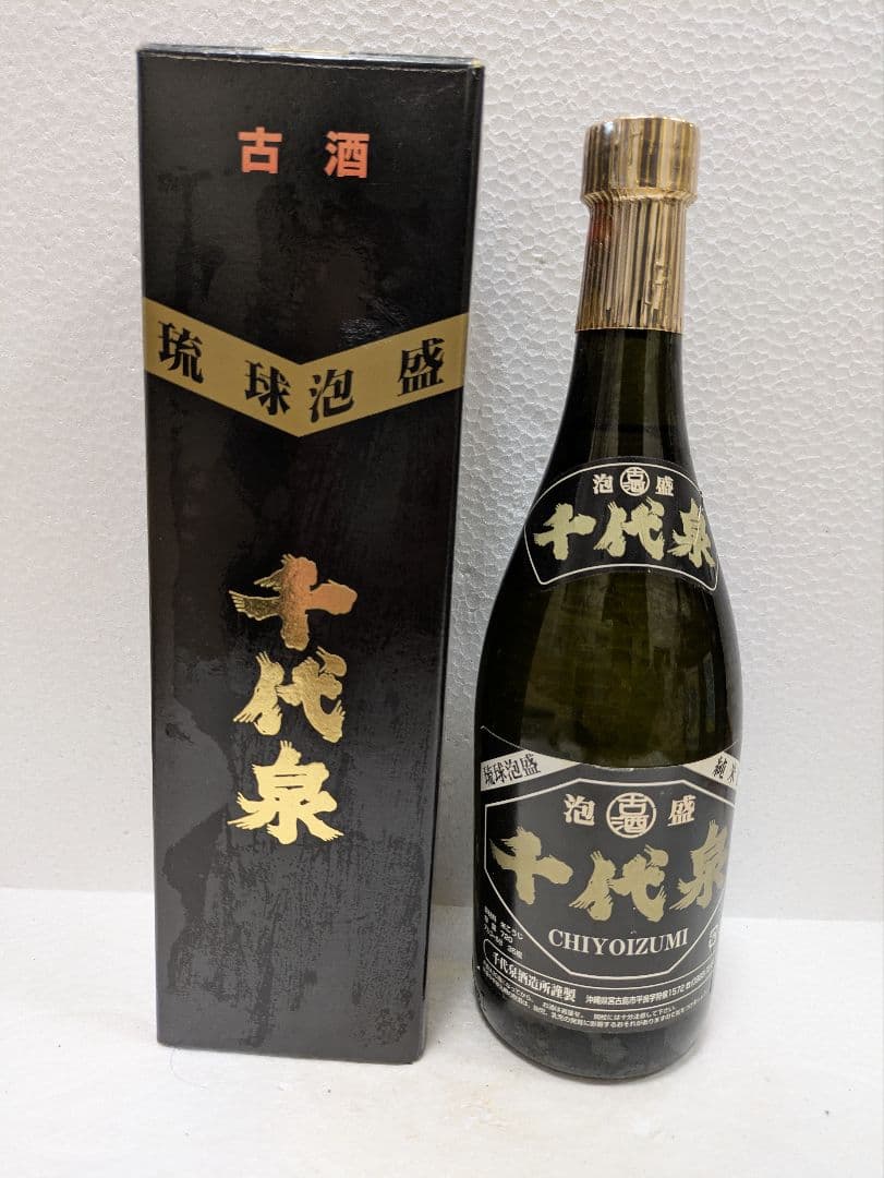 【終売品】本場泡盛　千代泉　35度古酒　ビンテージ