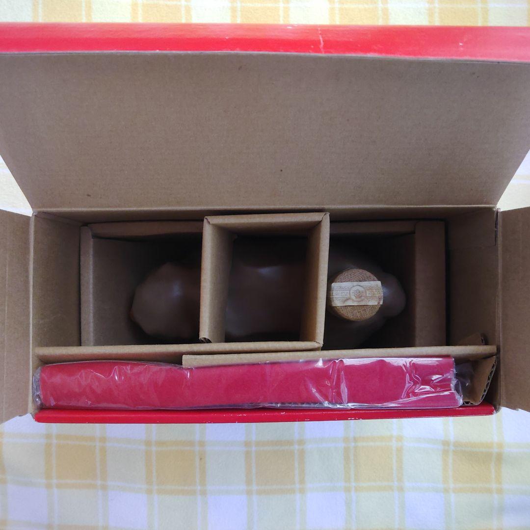 【未開栓】サントリーウイスキー ローヤル 600ml　干支　申歳　陶器ボトル