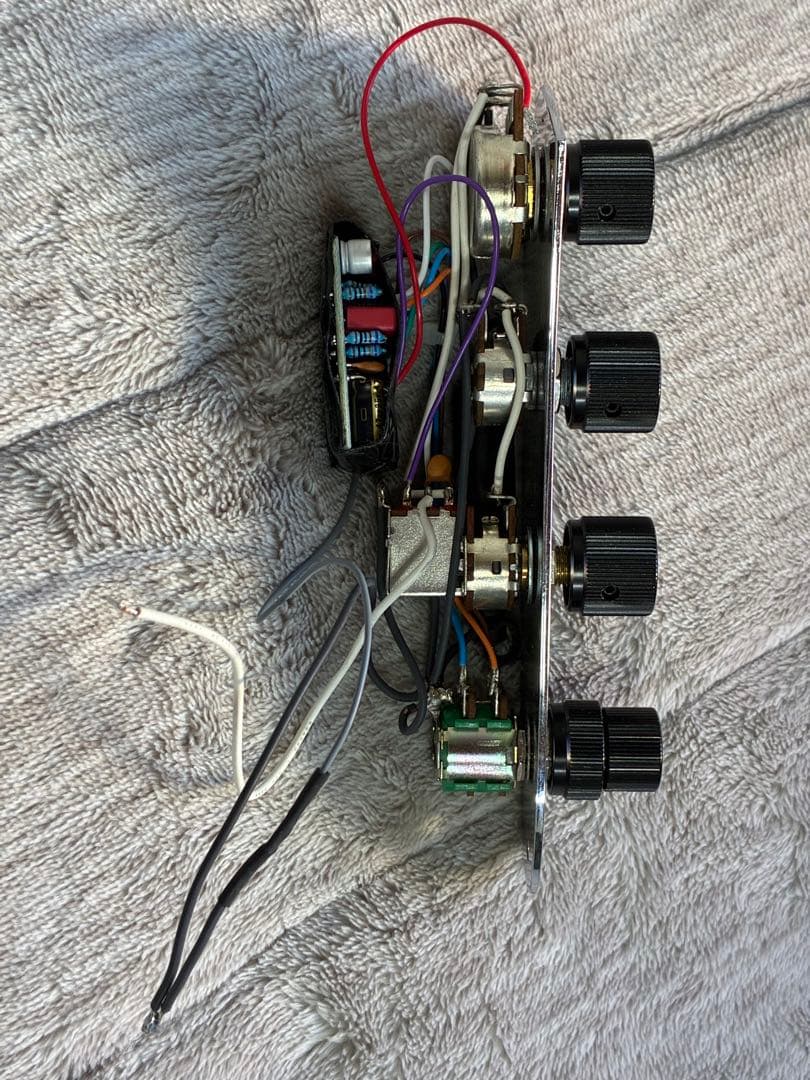 humpback engineering 2107 BassEQ アセンブリ