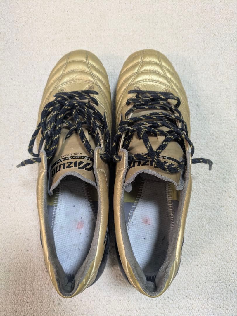 希少　限定モデル　ミズノ　モレリアネオ２ Japan GOLD