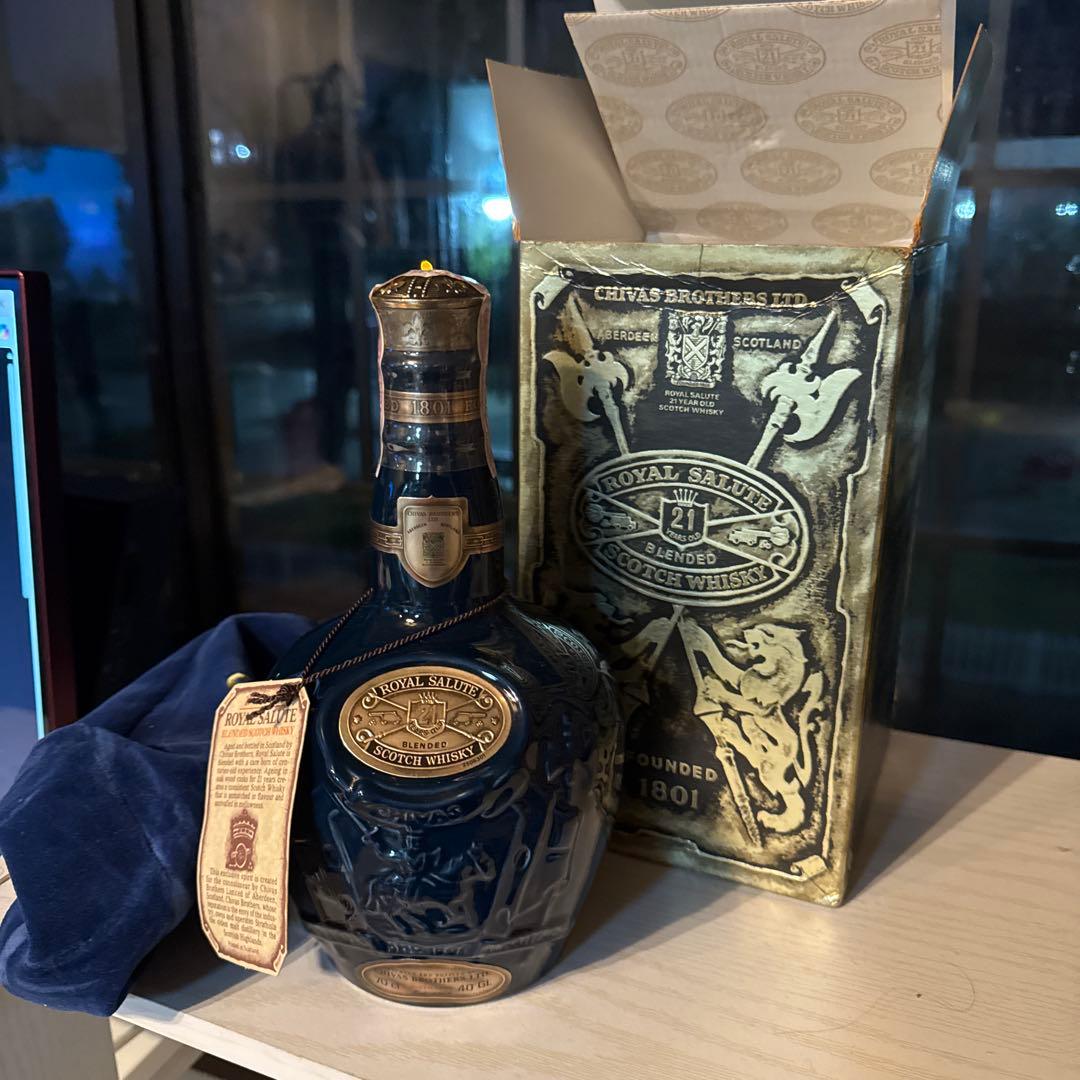 S*O様  Salute 21年 ブレンデッドウイスキー