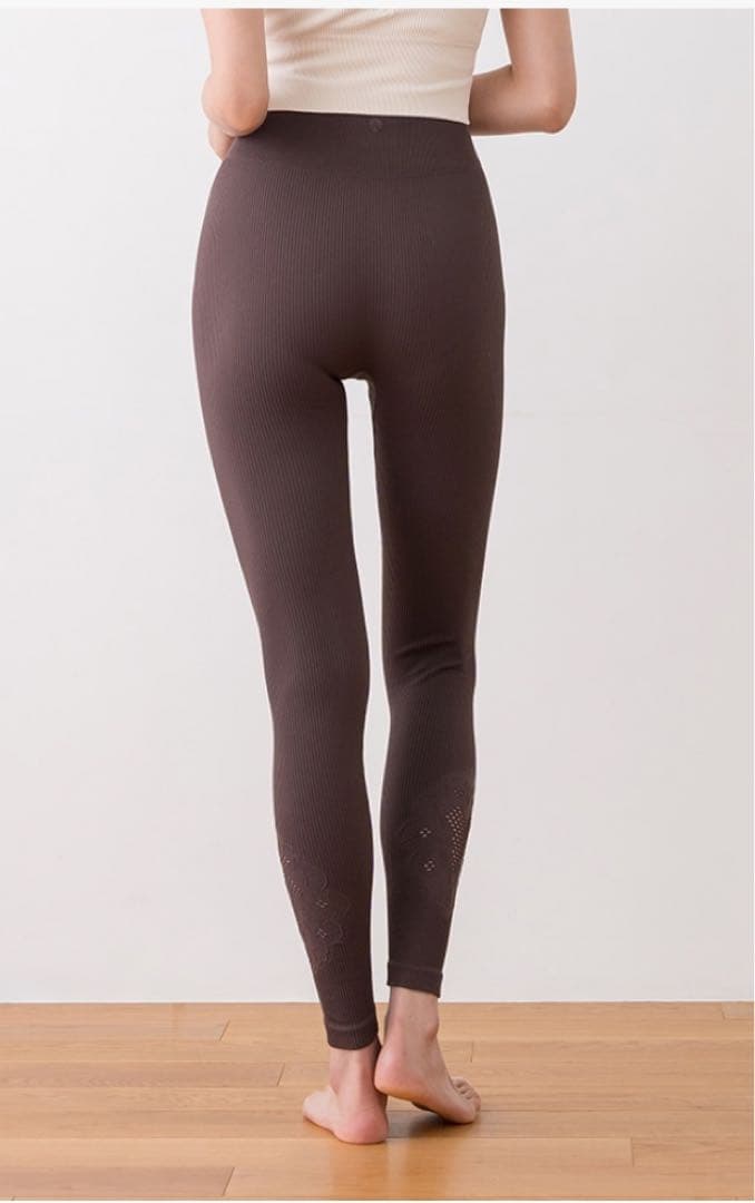 SUKALA　アクティブデイジー上下　Mサイズ ブラウン