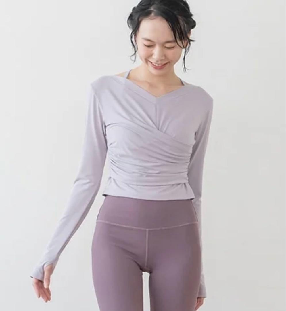 スカーラ ギャザークロス ロングスリーブ トップス & GU バッククロスブラ