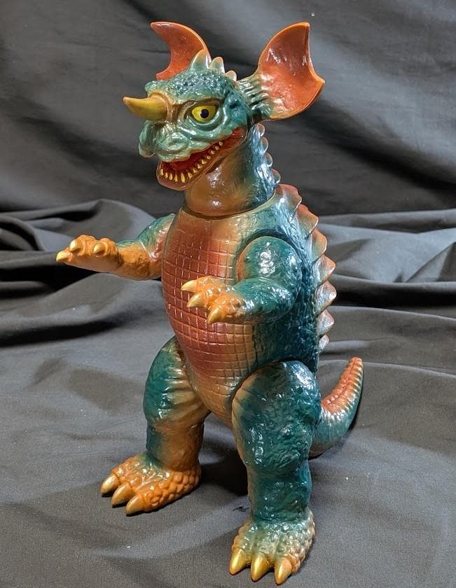 バラゴン「フランケンシュタイン対地底怪獣」登場怪獣（マーミット）ソフビフィギュア