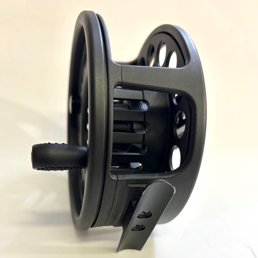 LOOP フライリール　evotecCLW　 CLW8-12R