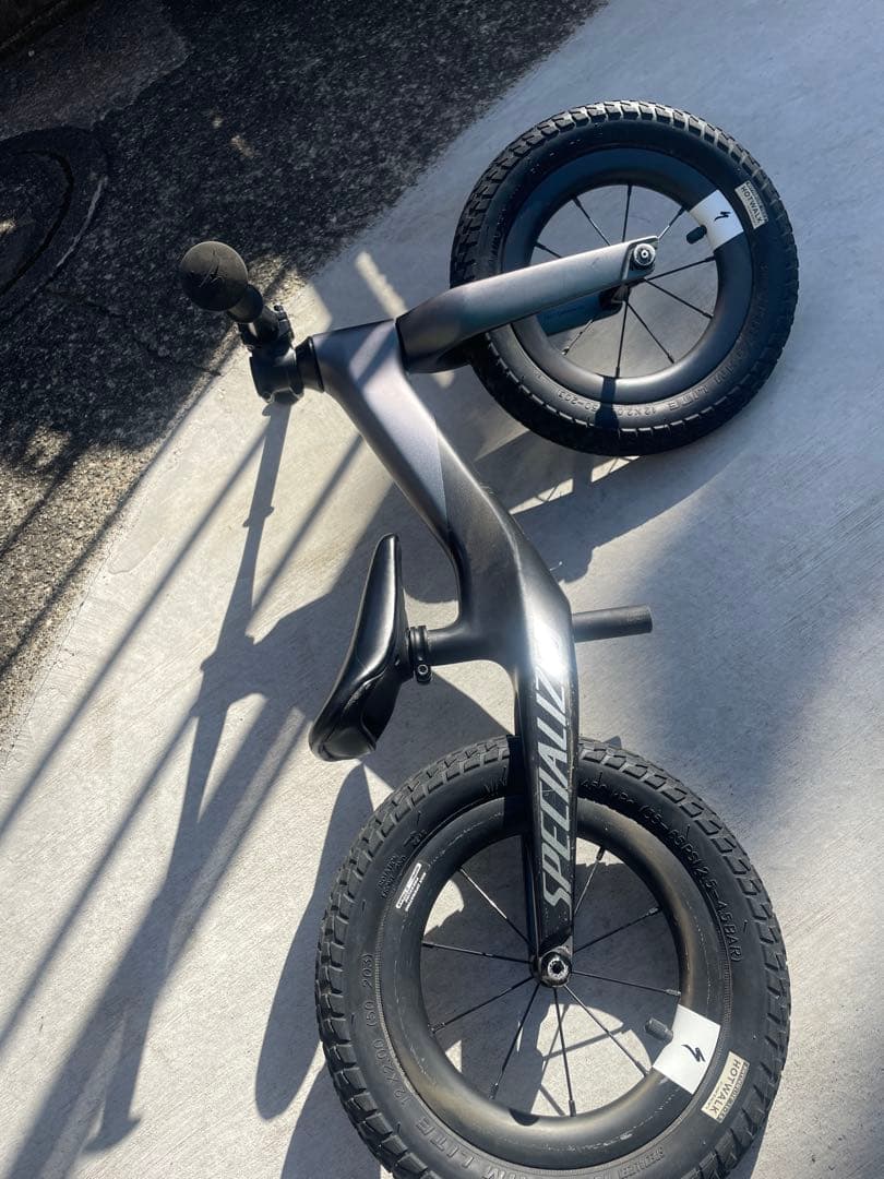 SPECIALIZED HOTWALK CARBON キッズバイク カーボン製
