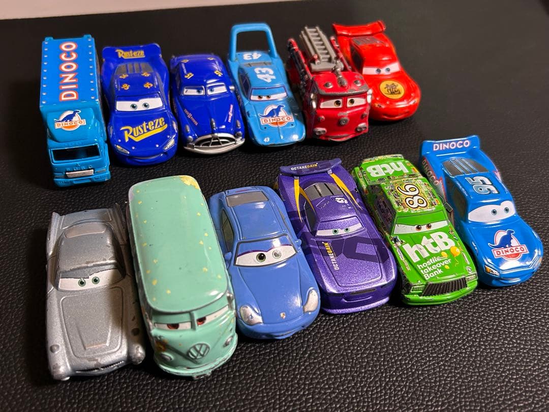 お値下げ★カーズ トミカ 廃盤 サリー フィルモア フィン ダニー