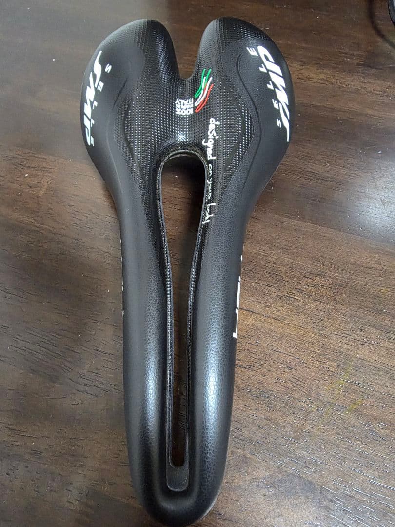 Selle SMP【セラ ＳＭＰ】 HELL【ヘル】 サドル