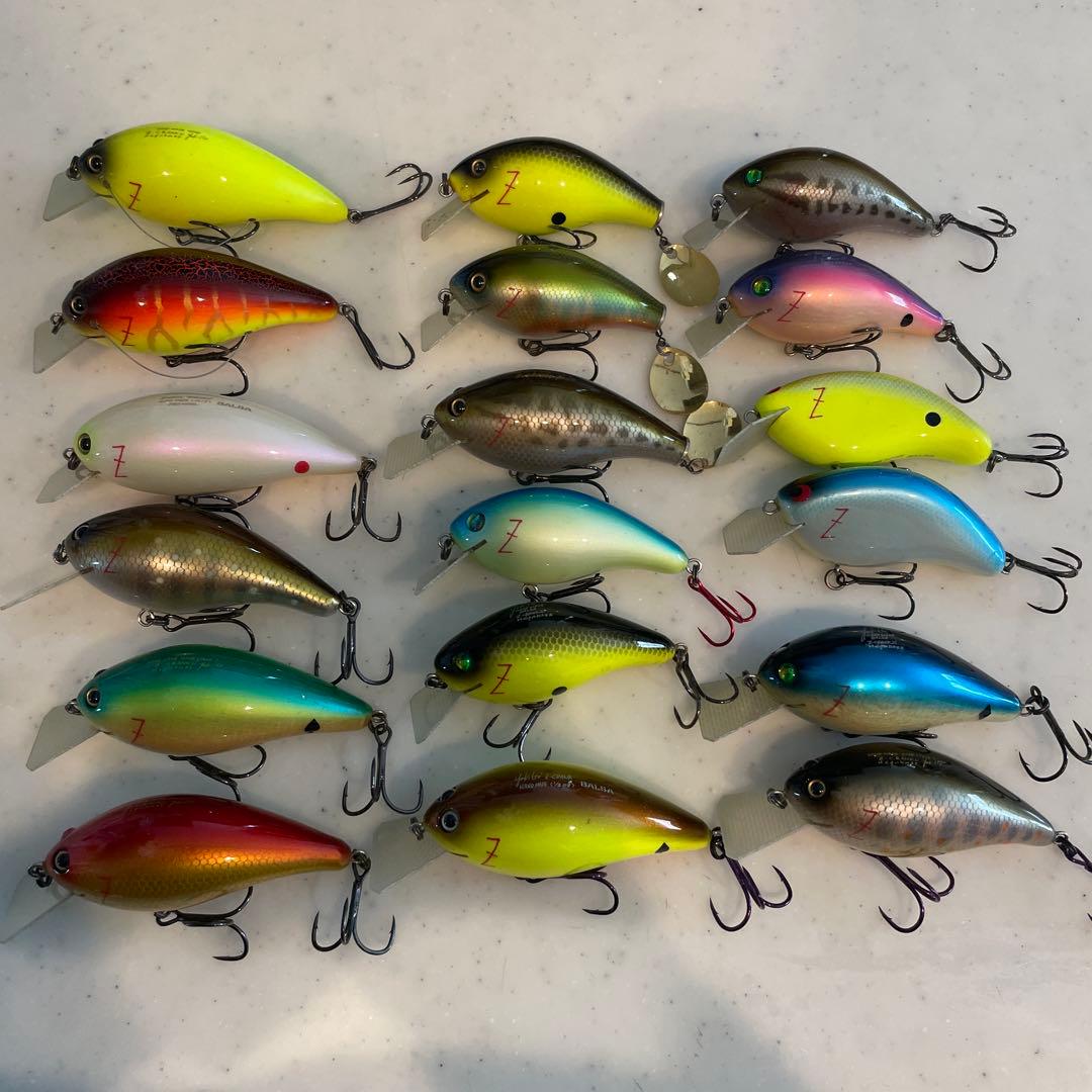 ③メガバス　ルアー18個