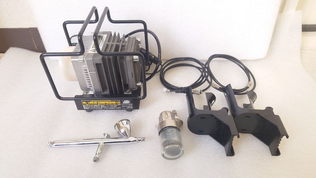 クレオス Mr.リニアコンプレッサーL5&レギュレーター エアブラシ付き