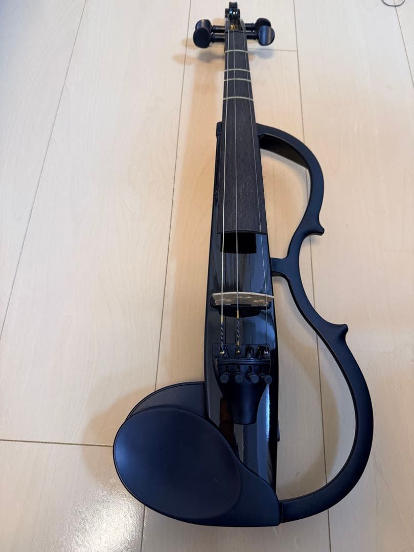 バイオリン 本体 ケース付き Yamaha sv-110 サイレントバイオリン