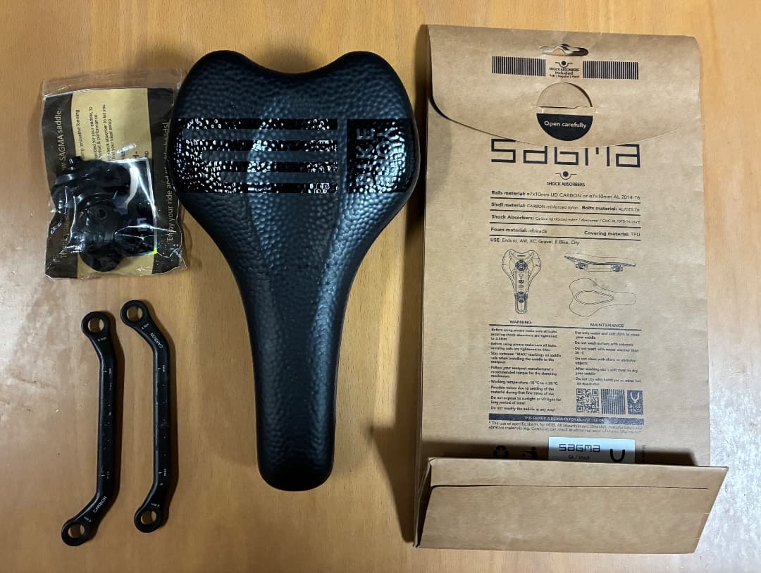 bike yoke sagma サドル 142mm ブラック中古美品！