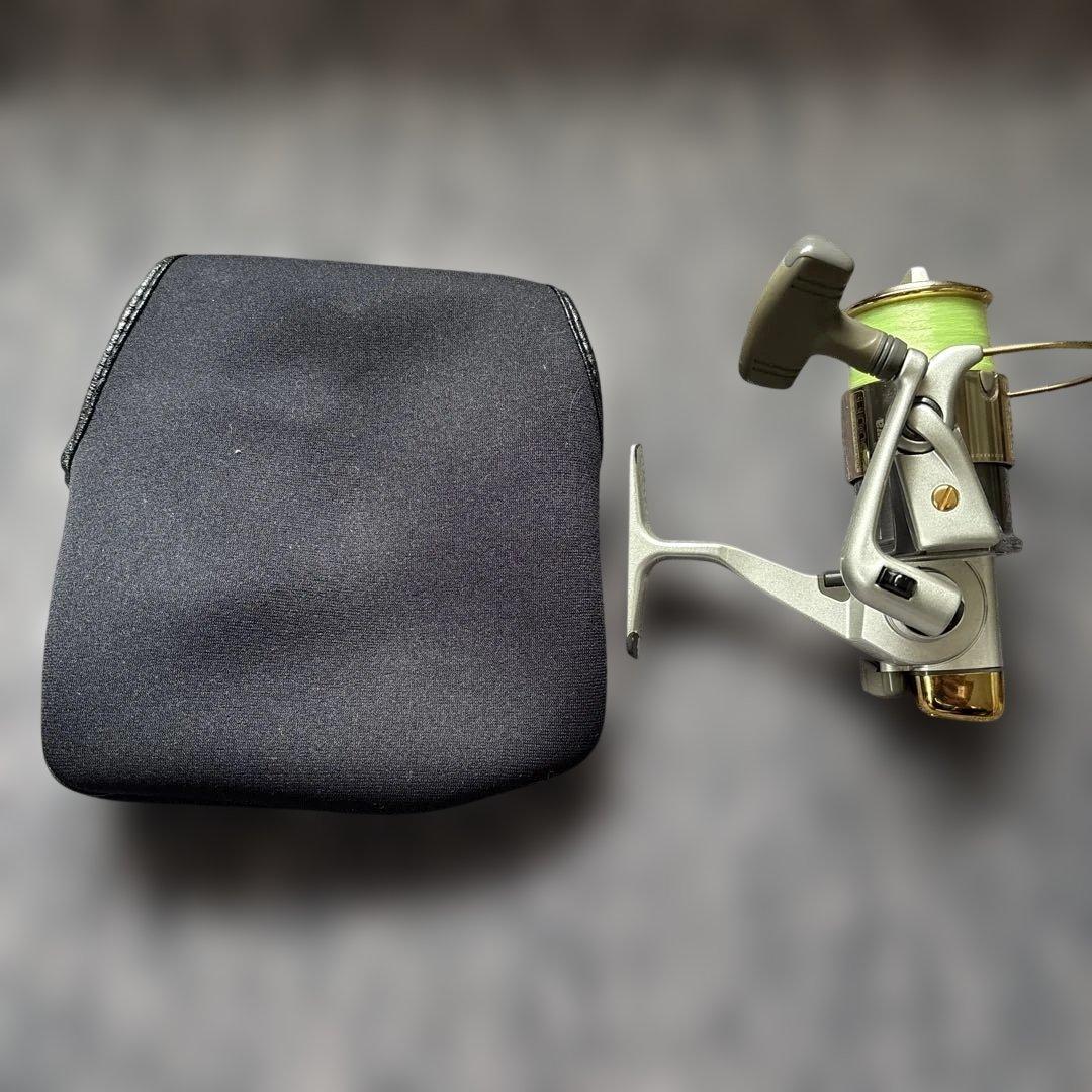 ダイワ トーナメントZ 2500iTスピニングリール