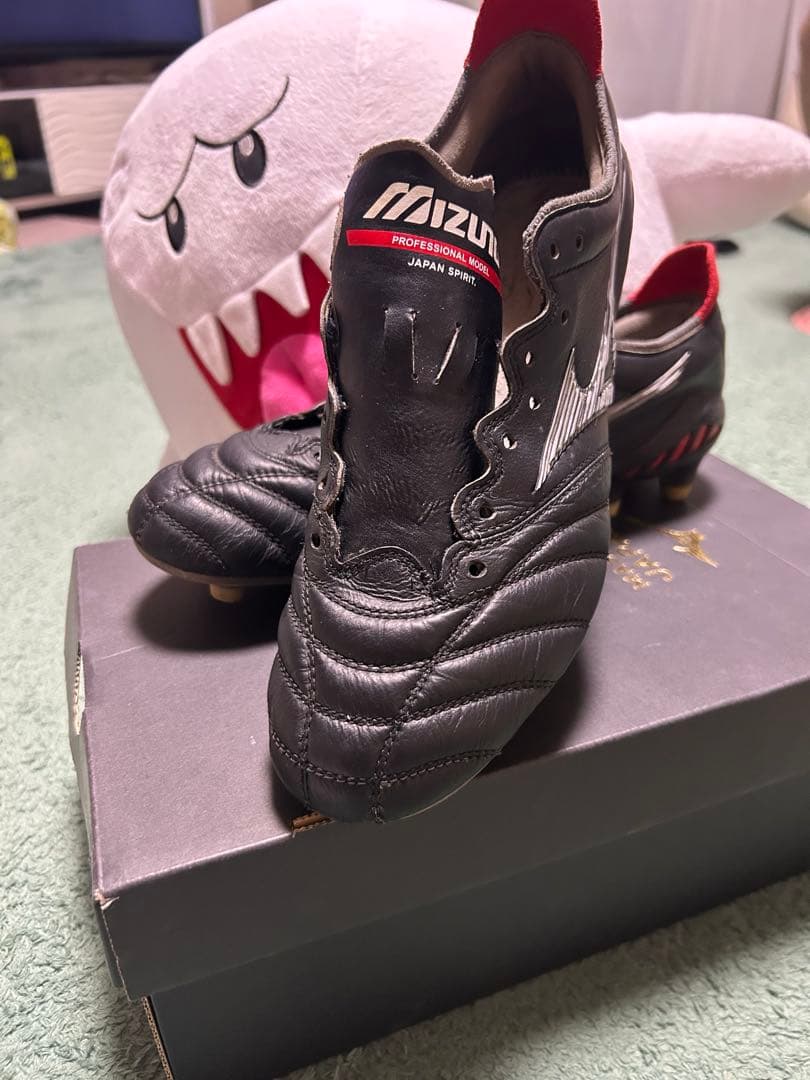 モレリア　ネオ3 25.5 紐、中敷なし