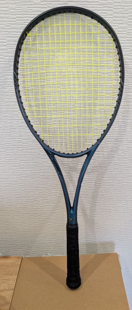 ミズノ　ＤフォースＶ１０　美品　テニスラケット　ディーフォース